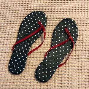 Lauren Conrad flip flops